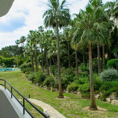 Daire Luxurious 2 Bedroom With Pool *